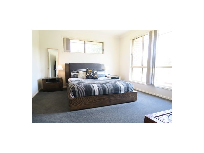 20 Neumann Place, Leichhardt QLD 4305