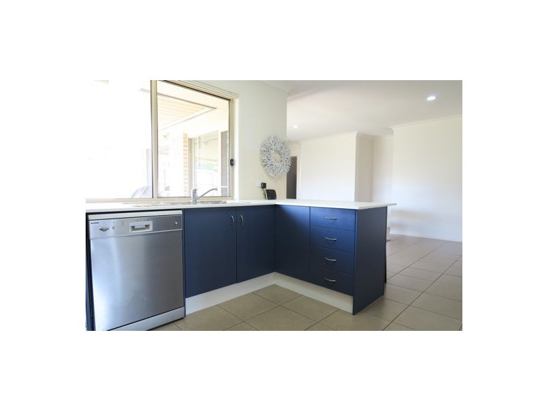 20 Neumann Place, Leichhardt QLD 4305