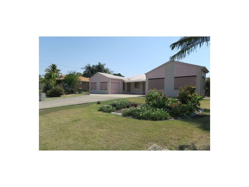 1/10 Cocos Place, Raceview QLD 4305