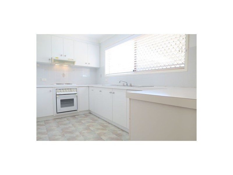 1/10 Cocos Place, Raceview QLD 4305