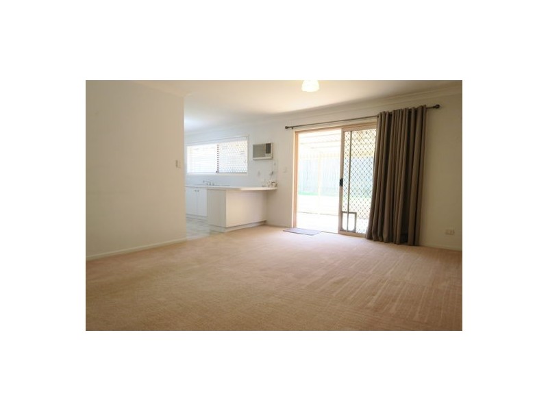 1/10 Cocos Place, Raceview QLD 4305