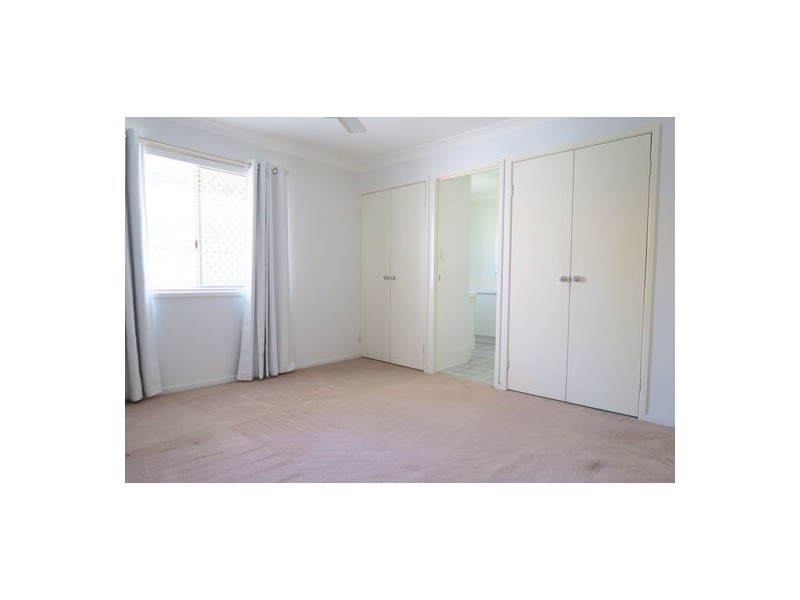 1/10 Cocos Place, Raceview QLD 4305