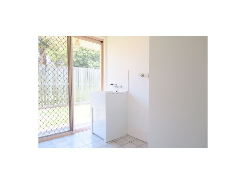 1/10 Cocos Place, Raceview QLD 4305