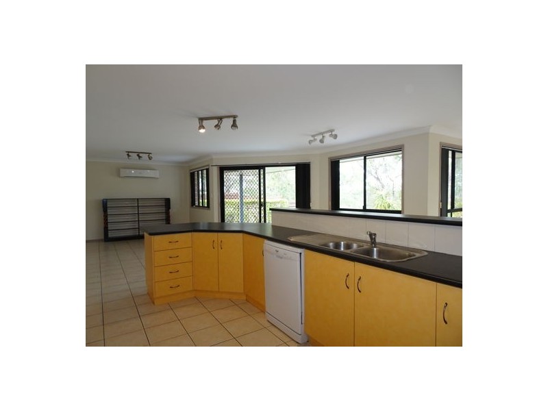 11 Calder Court, Brassall QLD 4305