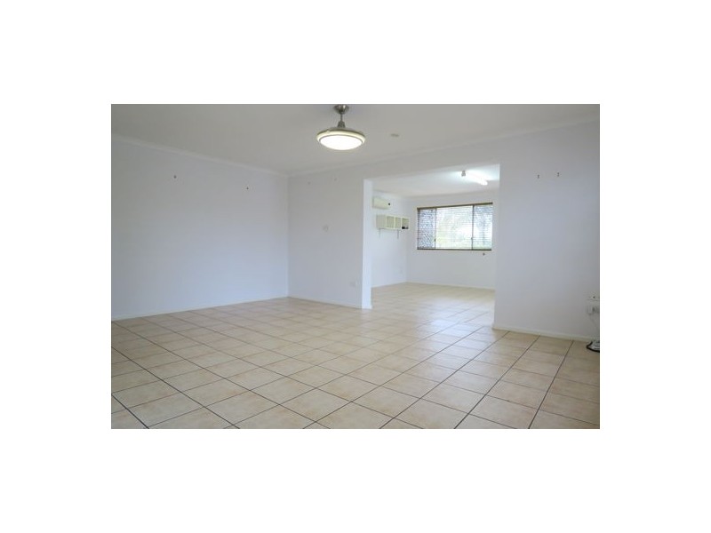 4 Marlyn Street, Yamanto QLD 4305