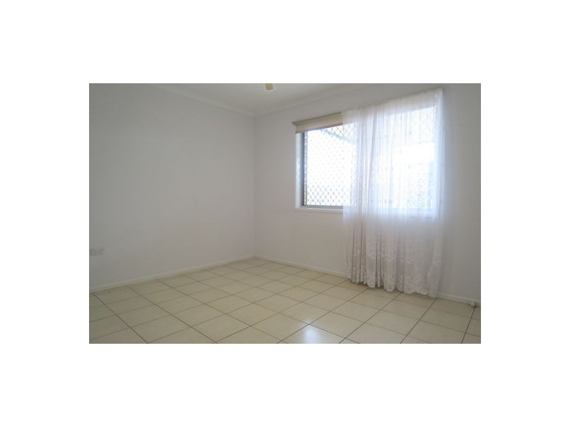 4 Marlyn Street, Yamanto QLD 4305