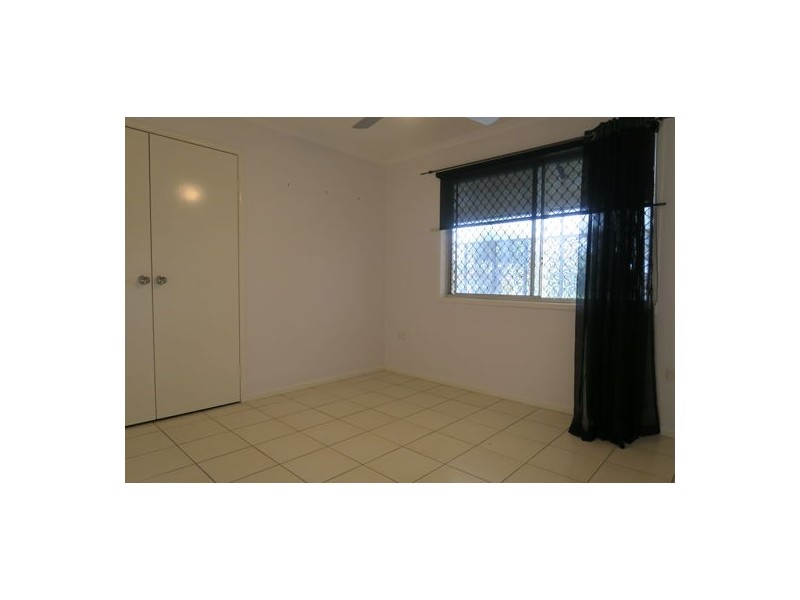 4 Marlyn Street, Yamanto QLD 4305