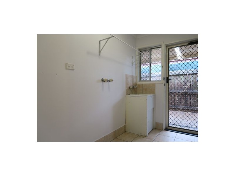 4 Marlyn Street, Yamanto QLD 4305