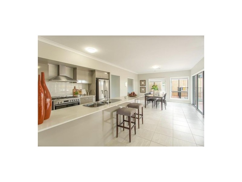 22 Soul Crescent, South Ripley QLD 4306