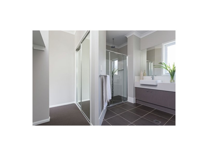 22 Soul Crescent, South Ripley QLD 4306