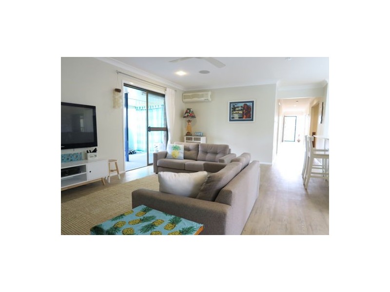 3 Alfred Place, Flinders View QLD 4305