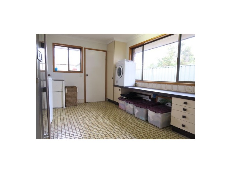 3 Alfred Place, Flinders View QLD 4305