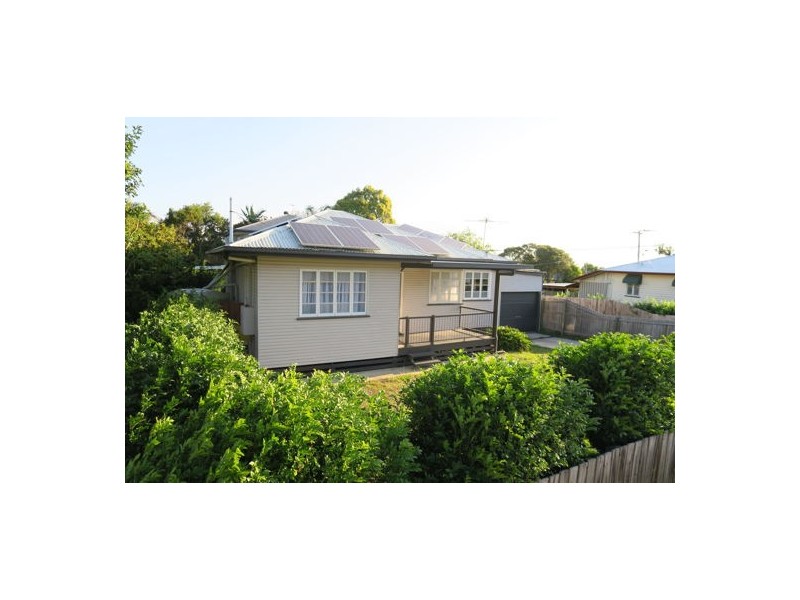 11 Cemetery Road, Raceview QLD 4305
