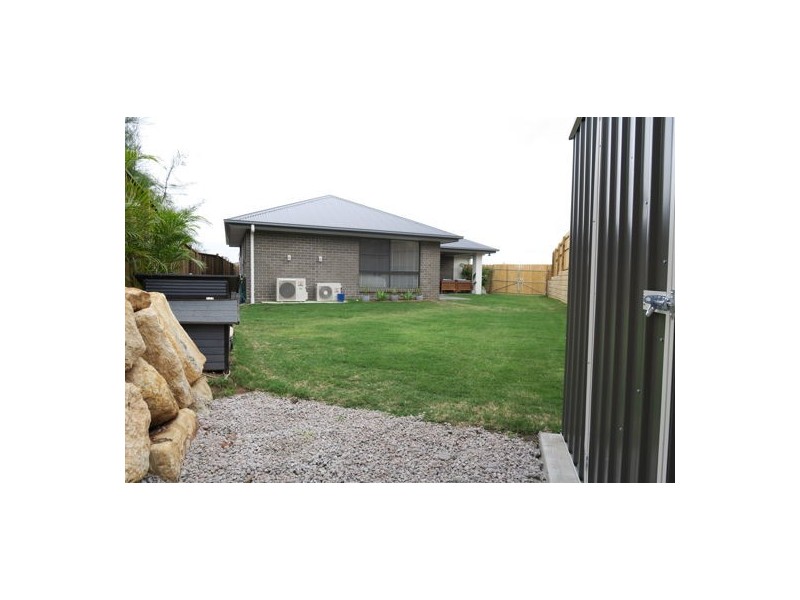 41 Beaufortia Street, Deebing Heights QLD 4306
