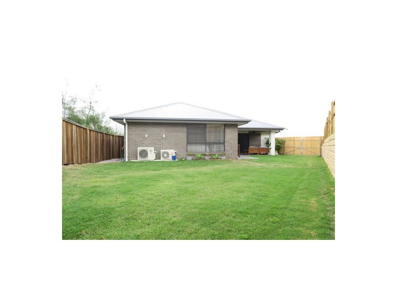 41 Beaufortia Street, Deebing Heights QLD 4306