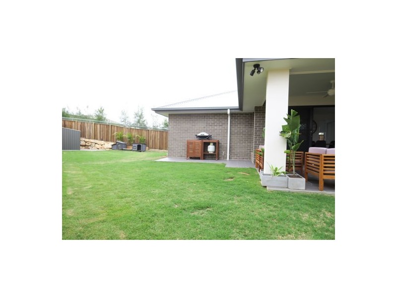 41 Beaufortia Street, Deebing Heights QLD 4306