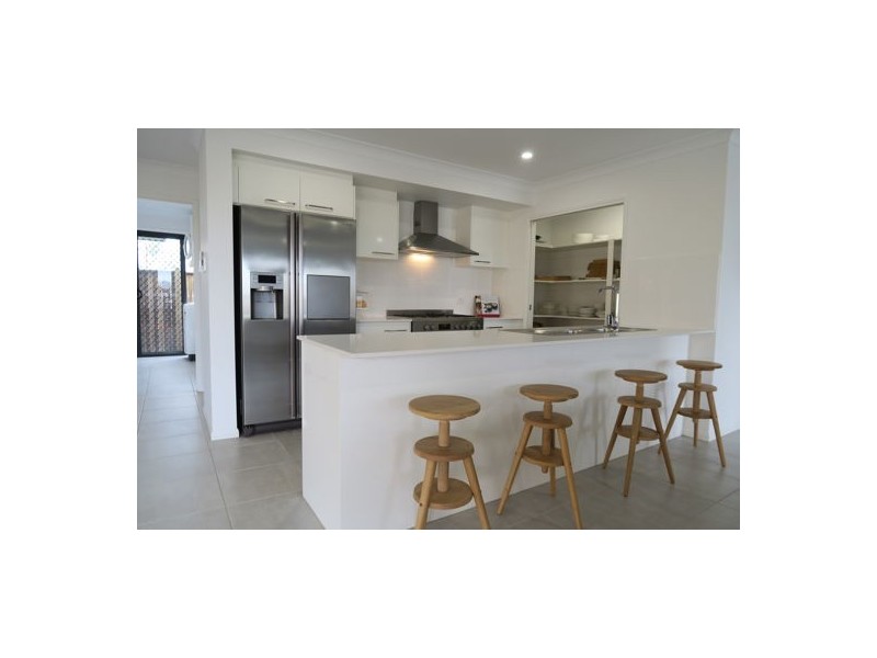 41 Beaufortia Street, Deebing Heights QLD 4306
