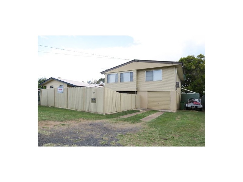 37 Cascade Street, Raceview QLD 4305