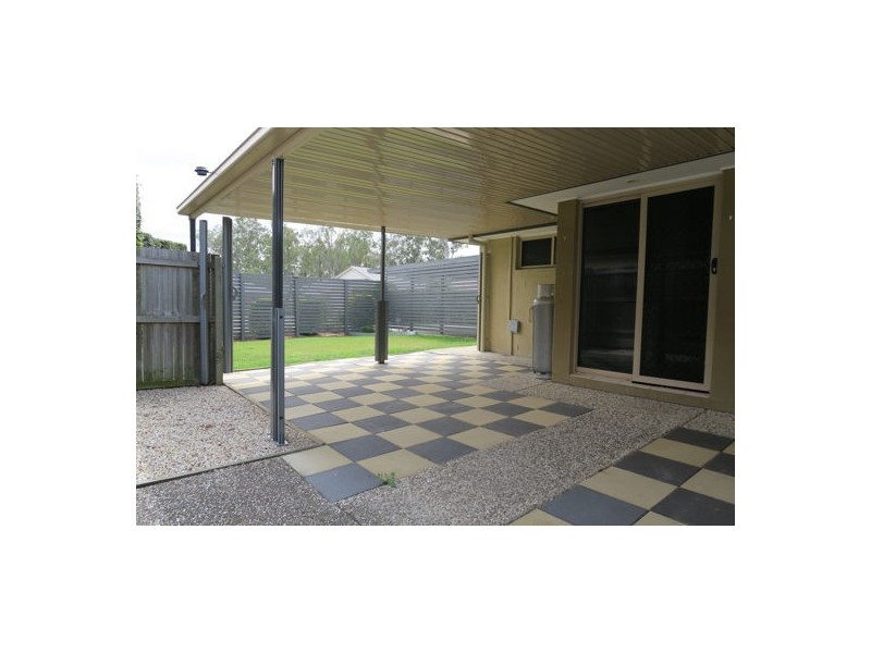 15 Waratah Court, Yamanto QLD 4305