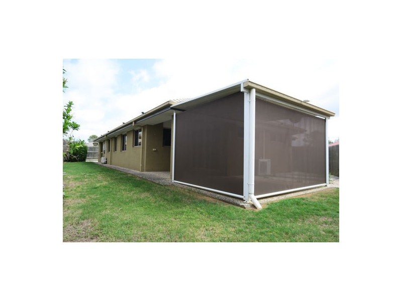 15 Waratah Court, Yamanto QLD 4305