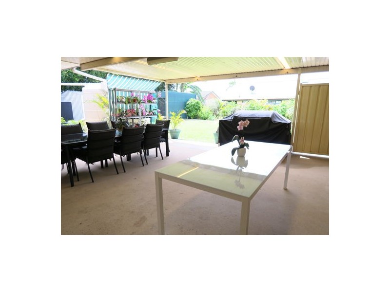 9 Pioneer Drive, Raceview QLD 4305