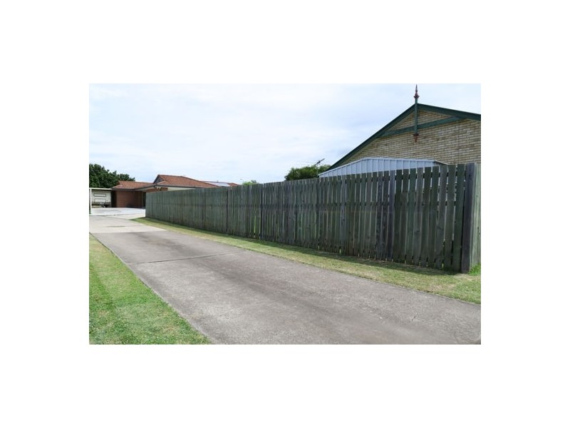 9 Pioneer Drive, Raceview QLD 4305