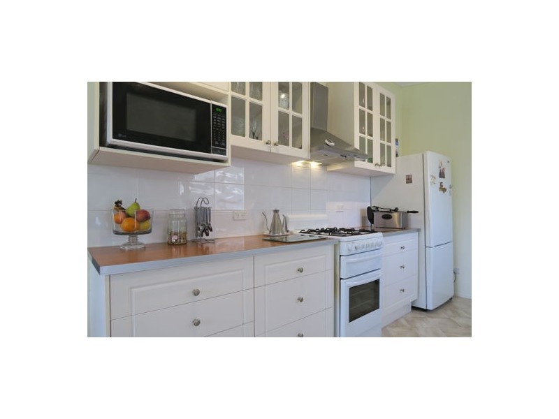 6 Portley Street, Bundamba QLD 4304