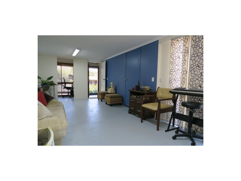 6 Portley Street, Bundamba QLD 4304