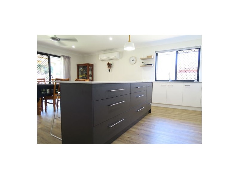 57 Lakeview Drive, Deebing Heights QLD 4306