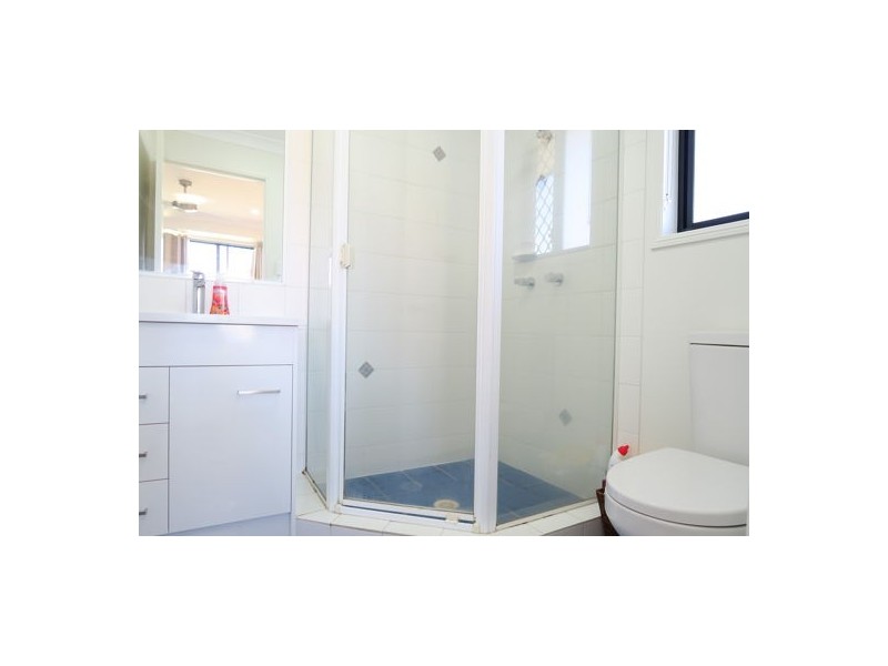 57 Lakeview Drive, Deebing Heights QLD 4306