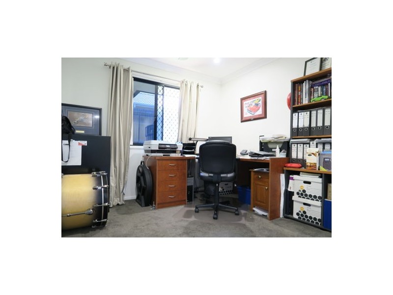 57 Lakeview Drive, Deebing Heights QLD 4306