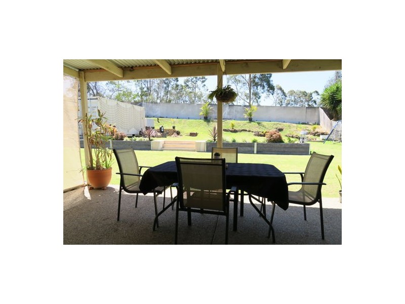 57 Lakeview Drive, Deebing Heights QLD 4306