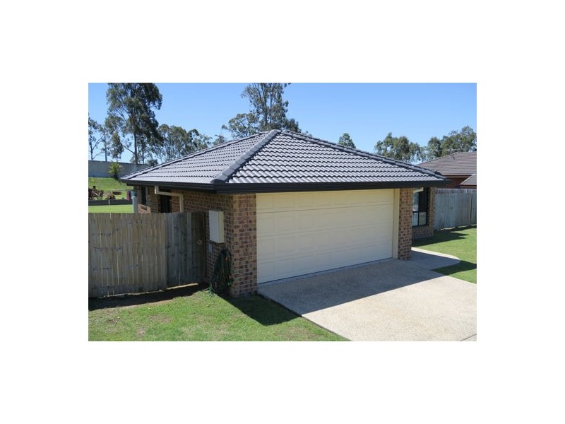 57 Lakeview Drive, Deebing Heights QLD 4306