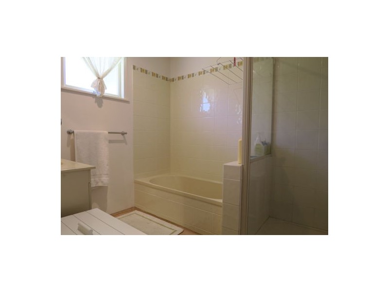 20 Marginson Street, Leichhardt QLD 4305