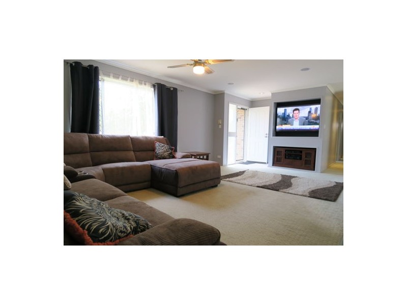 56 Equestrian Drive, Yamanto QLD 4305