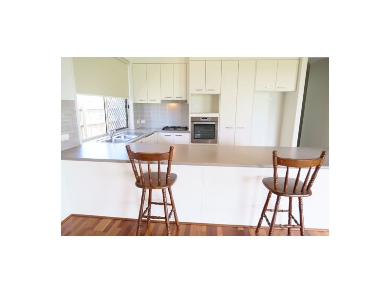 36 Eric Drive, Blackstone QLD 4304