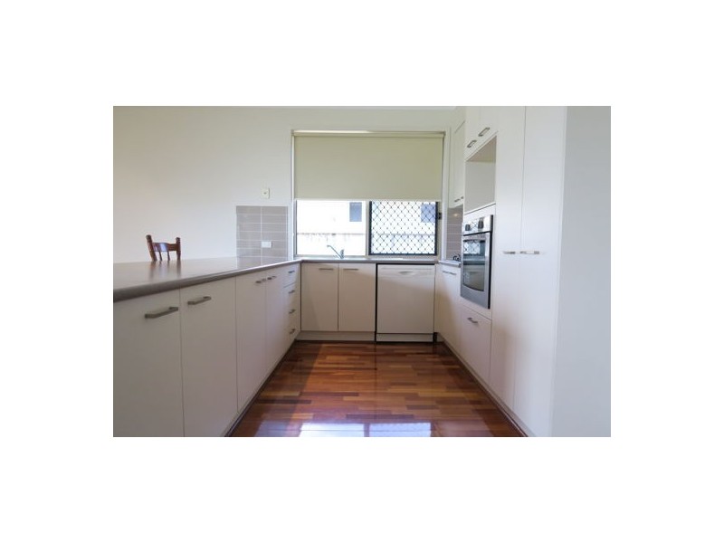 36 Eric Drive, Blackstone QLD 4304