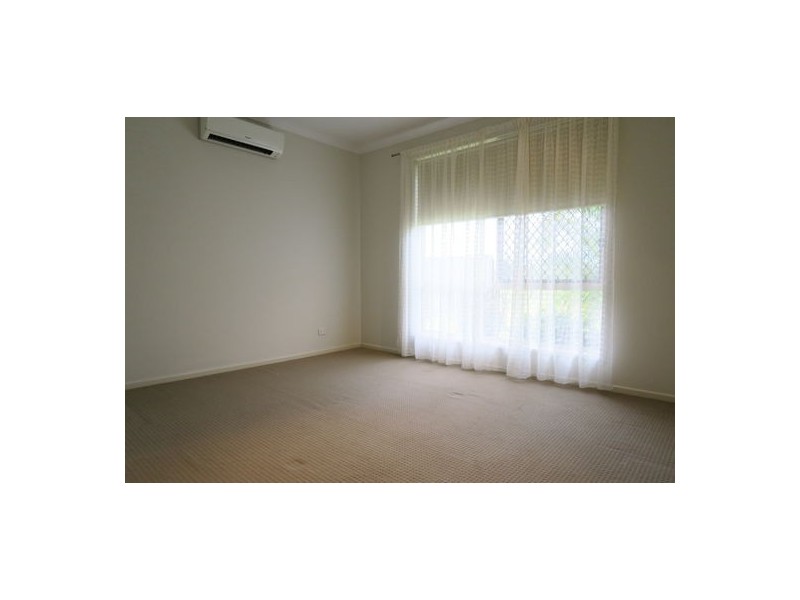 36 Eric Drive, Blackstone QLD 4304