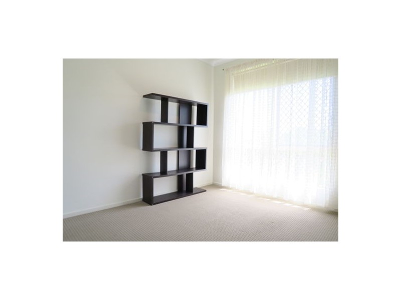 36 Eric Drive, Blackstone QLD 4304