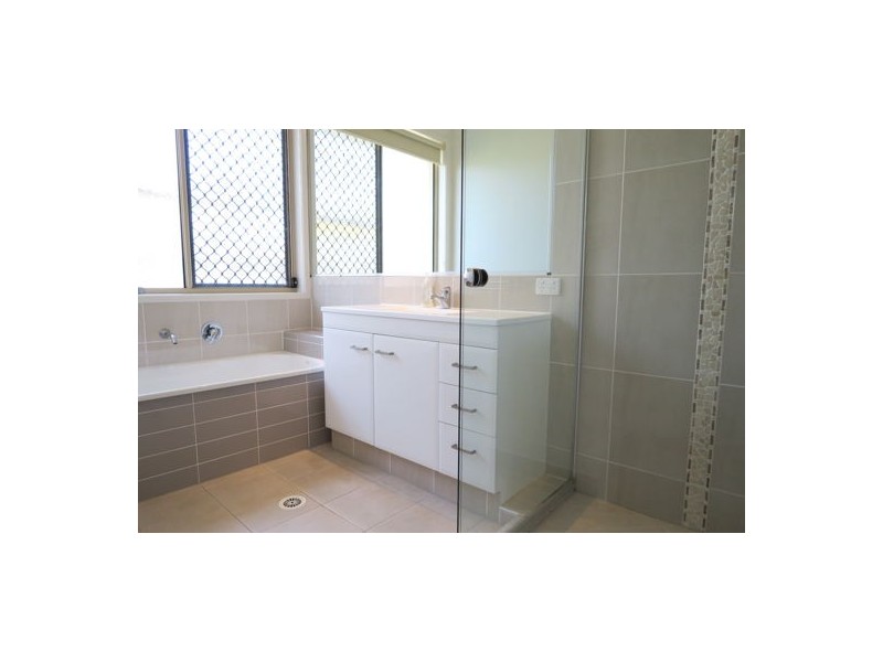 36 Eric Drive, Blackstone QLD 4304