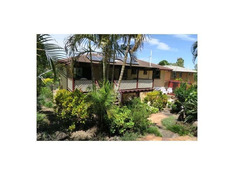 4 Knight Avenue, Silkstone QLD 4304