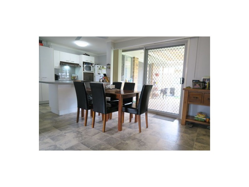 12 Percheron Court, Yamanto QLD 4305