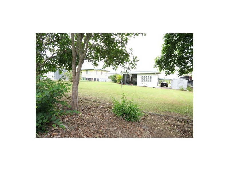 2 McMahon Street, Bundamba QLD 4304