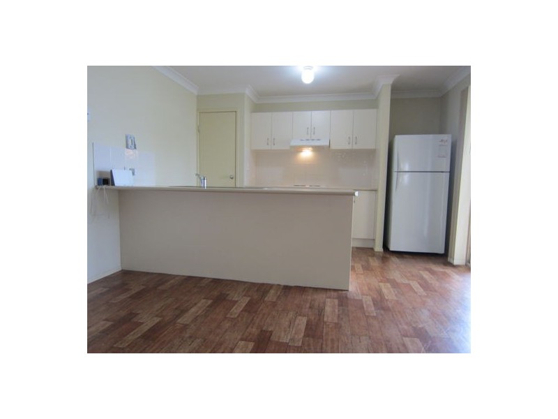 6 Wattle Crescent, Raceview QLD 4305