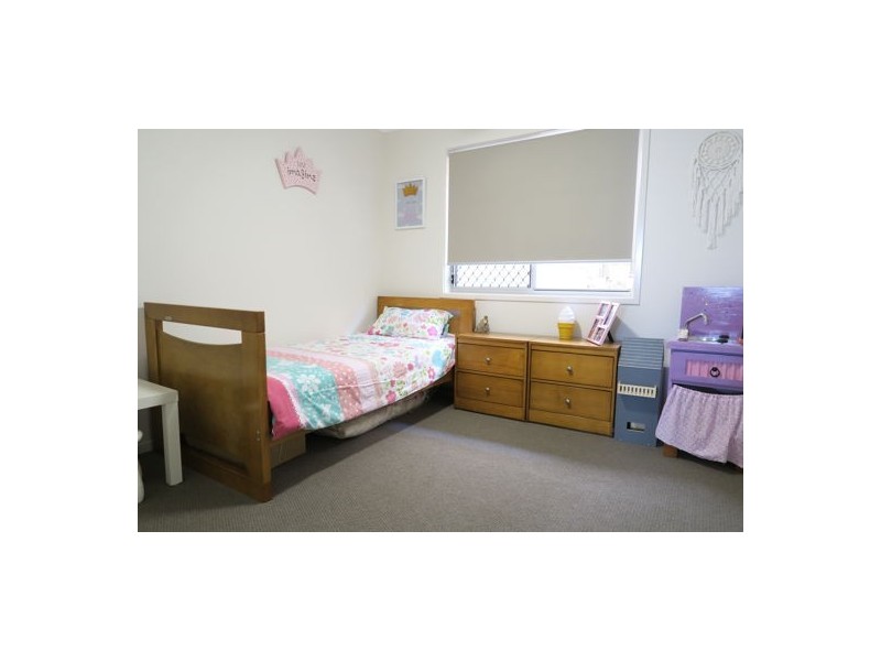 33 Beaufortia Street, Deebing Heights QLD 4306