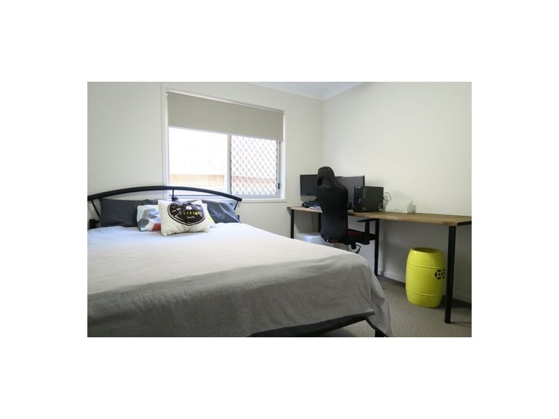 33 Beaufortia Street, Deebing Heights QLD 4306