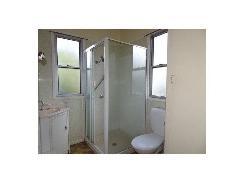 4 Lennon Lane, North Ipswich QLD 4305