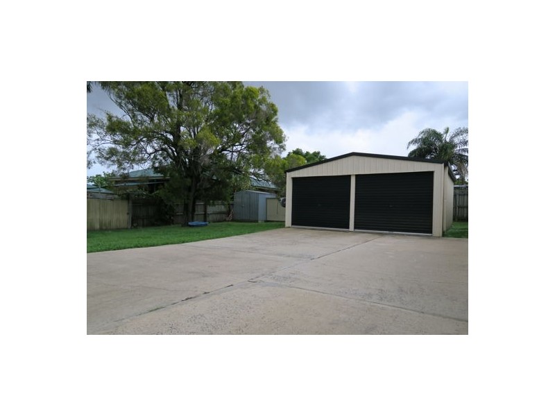 68A Cemetery Road, Eastern Heights QLD 4305