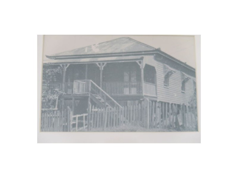 10 Freeman Street, North Ipswich QLD 4305