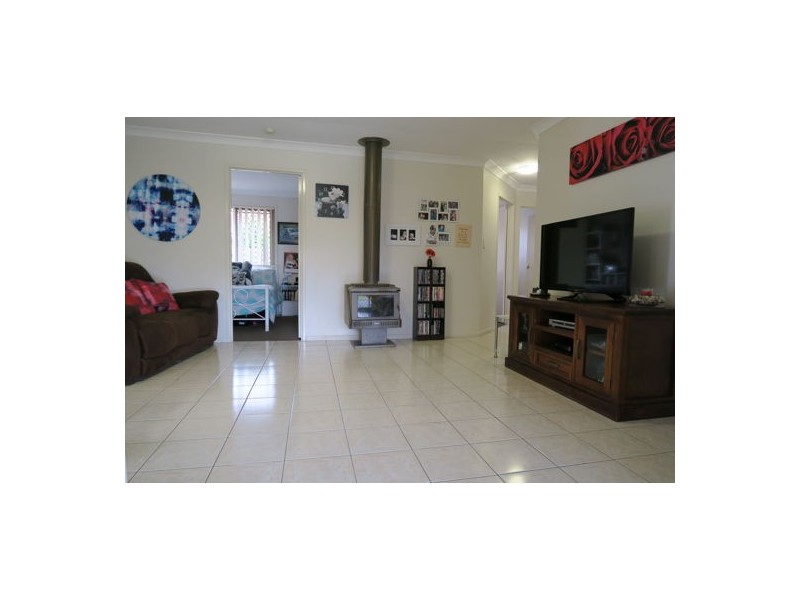 25 High Street, Brassall QLD 4305